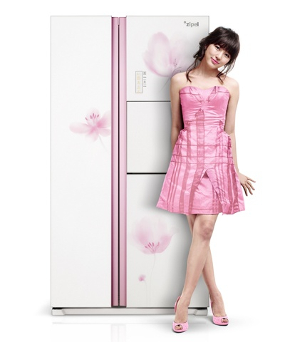 [노우리의 플러그인] 그 시절 우리집 냉장고는 왜 ‘꽃무늬’였을까?