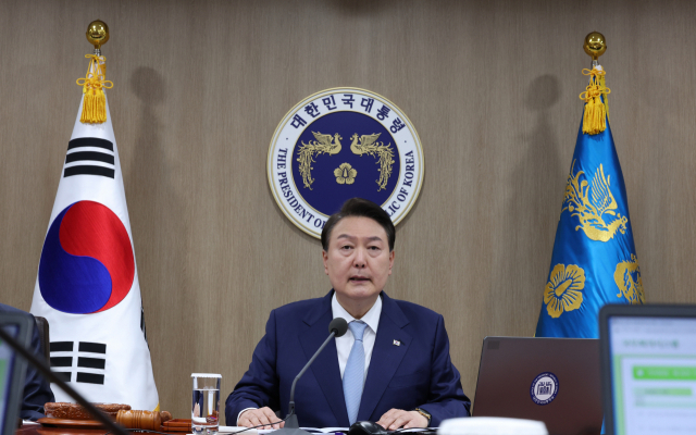 윤석열 대통령이 16일 서울 용산 대통령실 청사에서 제 20회 국무회의를 주재하고 있다. / 연합뉴스