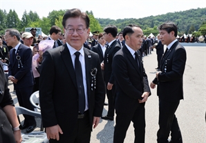 李리더십 흔든 '졸속 인사'…비명계 "이재명 빨리 사퇴하라"