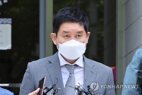 檢 김봉현과 도주 계획 세운 친누나 체포