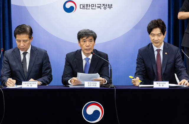 박구연 국무조정실 1차장이 6일 오전 서울 종로구 정부서울청사에서 열린 후쿠시마 원전 오염수 방류 관련 일일 브리핑을 진행하고 있다. 연합뉴스