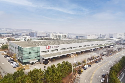 LX판토스 인천공항 물류센터 전경.