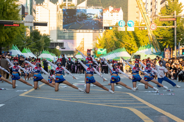 지난해 ‘노원탈축제’가 시민들이 함께 즐기고 있다. 사진 제공=노원구청