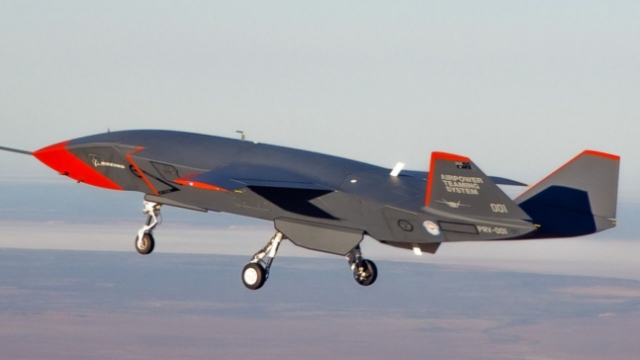 호주 공군도 미 보잉사가 공동으로 무인전투기 ‘로열 윙맨’을 개발 중이다. 2021년 첫 시험 비행에 성공한 것으로 알려졌다. 사진=미 보잉사 캡처