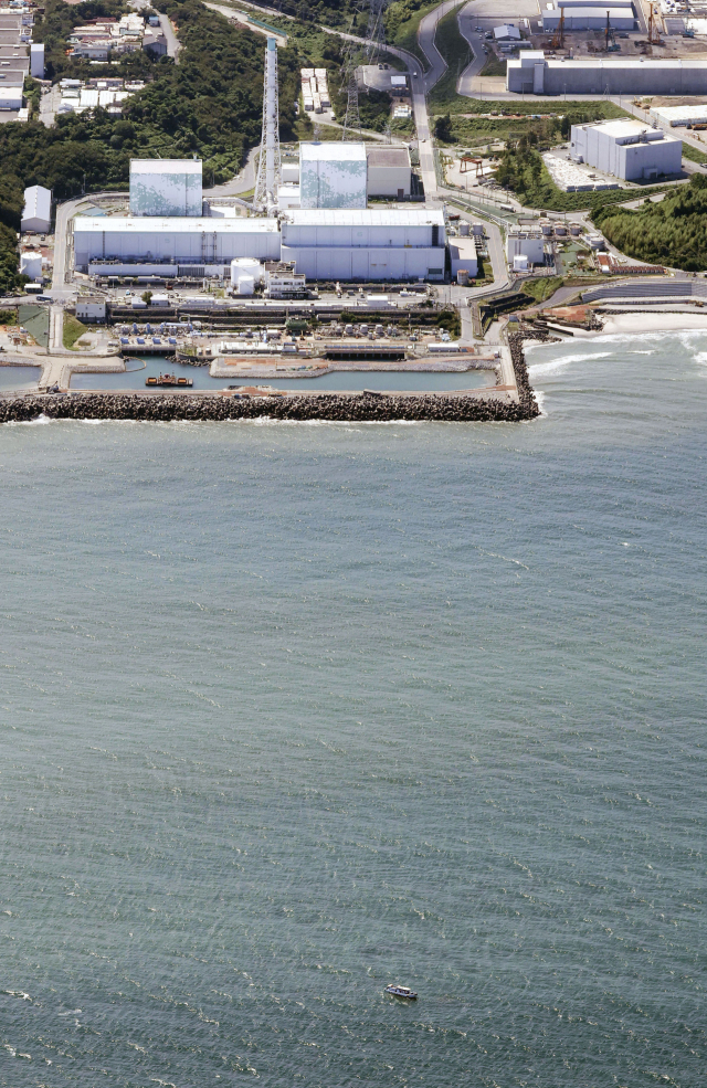 24일 오후 오염수 해양 방류를 시작한 후쿠시마 제1원자력발전소 모습. 도쿄=연합뉴스