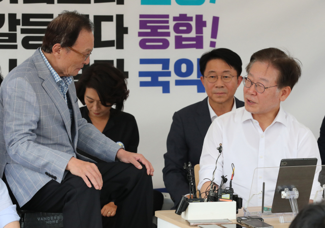 ‘단식 5일’ 이재명 “日, 돌이킬 수 없는 죄”…원로단 위로방문도