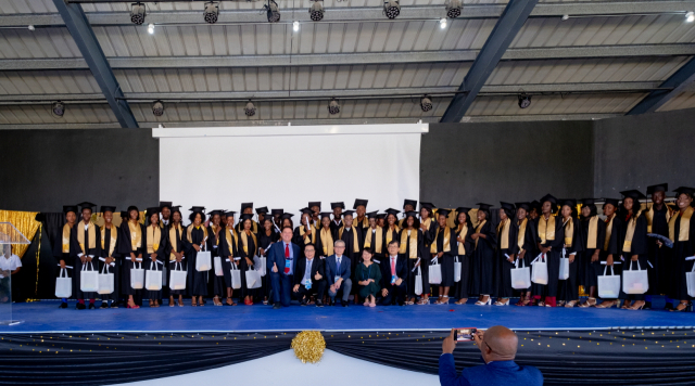 “아이티 교육 지원 10년 만에 결실”…글로벌세아 ‘세아학교’, 첫 졸업생 47명 배출