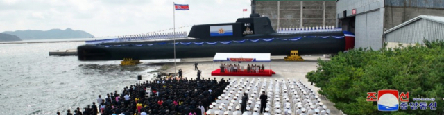 게임체인저? 기만?…北 공개한 ‘전술핵공격잠수함’ 위력은?[이현호 기자의 밀리터리!톡]