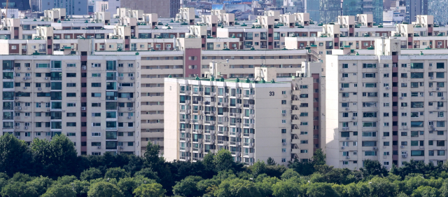 서울 압구정 일대 아파트 단지. 연합뉴스