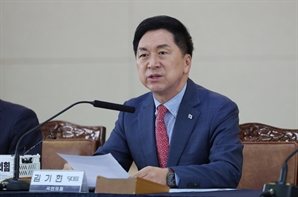 尹대통령, 김기현에 "모든 행보 경제에 치중…부산엑스포도 경제문제"