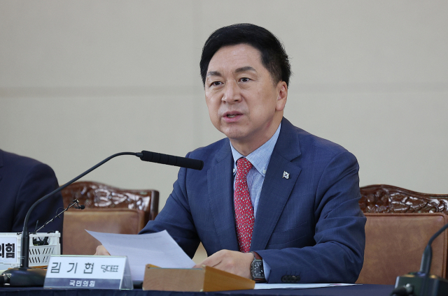 尹대통령, 김기현에 '모든 행보 경제에 치중…부산엑스포도 경제문제'