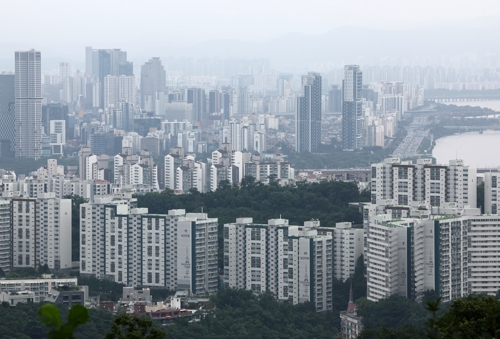 남산에서 바라본 서울 시내 모습. /연합뉴스