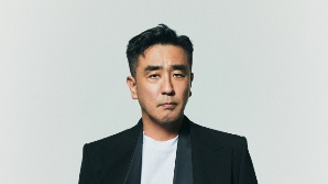 [인터뷰] '무빙' 류승룡 "시즌2 가능성? 강풀 작가 가둬놓고 글 쓰게 했으면"