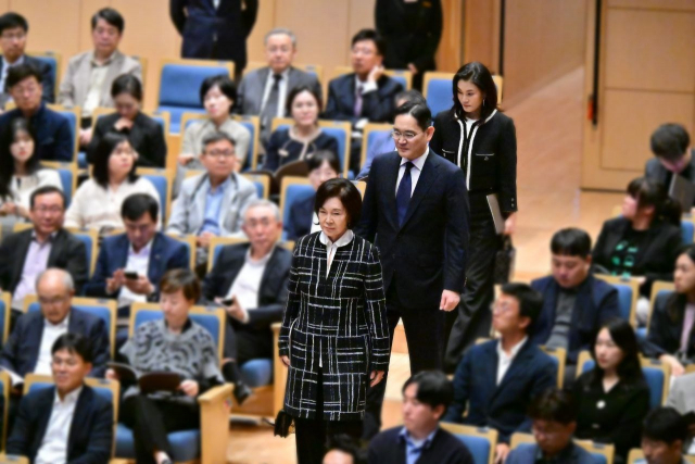 삼성家, 이건희 선대회장 추모음악회 참석…'문화 예술 사랑했던 고인 기려'