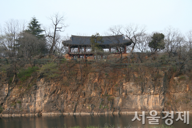 삼척 죽서루. 사진 제공=문화재청