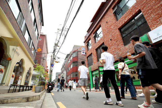 '평당 1억이 2.5억 됐다'…구청장이 '토지거래규제' 요청한 성수동