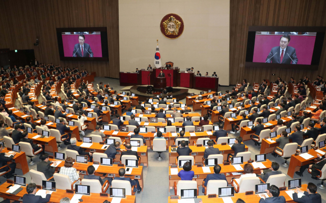 31일 국회 본회의에서 윤석열 대통령이 2024년도 예산안 및 기금운용계획안에 대해 시정연설을 하고 있다. 대통령실통신사진기자단