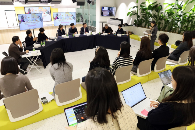 삼성웰스토리가 지난 10일 분당 본사에서 삼성서울병원과 함께 식도암 생존자를 위한 맞춤형 영양중재 프로그램 개발 심포지엄을 개최했다고 13일 밝혔다. /사진 제공=삼성웰스토리