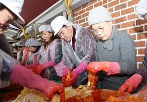 서울 도봉구서 어려운 이웃 돕는 김장행사 열려