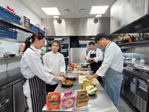 편의점에 등장한 연구원…시제품 100개씩 맛보며 고군분투