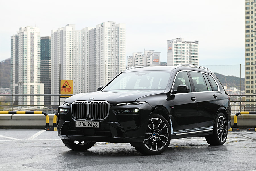 BMW X7 xDrive40i. 김학수 기자