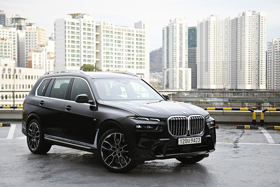 BMW X7 xDrive40i. 김학수 기자