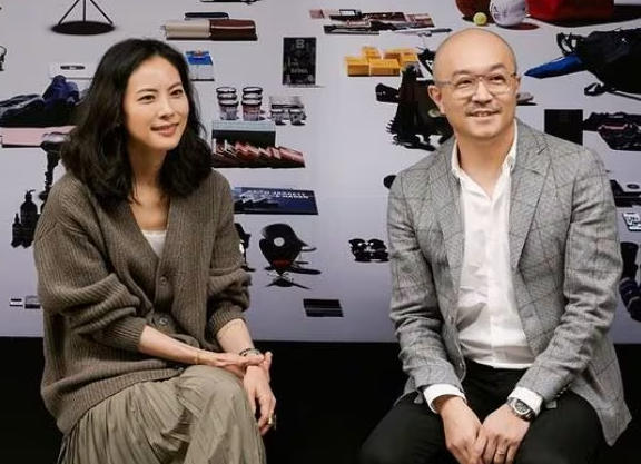 가수 박지윤과 조수용 카카오 전 대표가 지난 2021년 함께 찍은 사진. 박지윤 인스타그램 캡처
