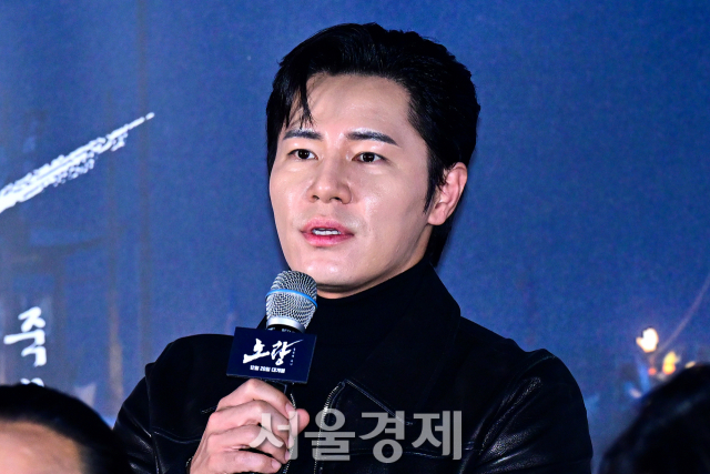 '노량' 이규형, 능숙한 일본어 연기 '일본어 선생님 4명 붙어 공부' [SE★현장]