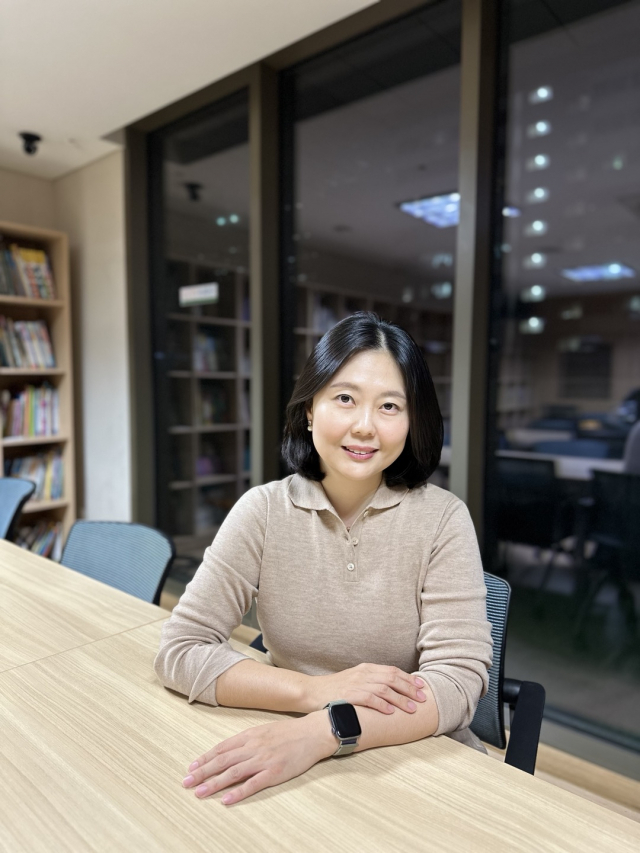 밀리의 서재 '밀리로드'에서 신작 '분실물이 돌아왔습니다'를 연재 중인 김혜정 작가. 사진 제공=밀리의 서재