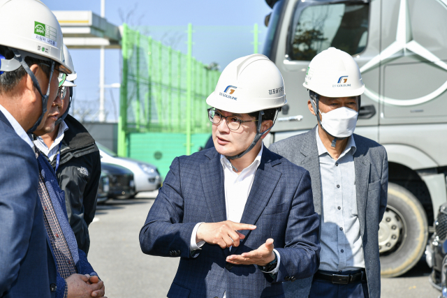 골드라인 현장 점검 나선 김병수 김포시장. 사진 제공=김포시