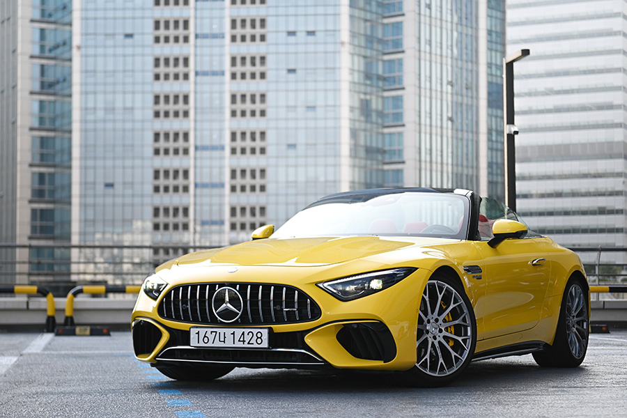 화려하게 피어난 AMG의 럭셔리 로드스터 - 메르세데스-AMG SL 63 4MATIC+[별별시승]