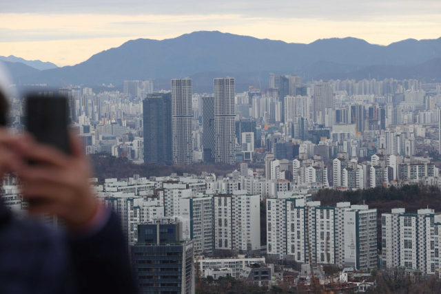 퇴직연금 중도 인출 10명 중 8명…'주택 구입·임차 때문에 깼다'