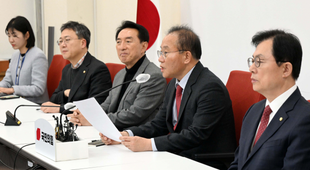 윤재옥, 국힘 비대위원장에 한동훈 추천…'정치개혁 이룰 가장 젊고 참신한 비대위원장'