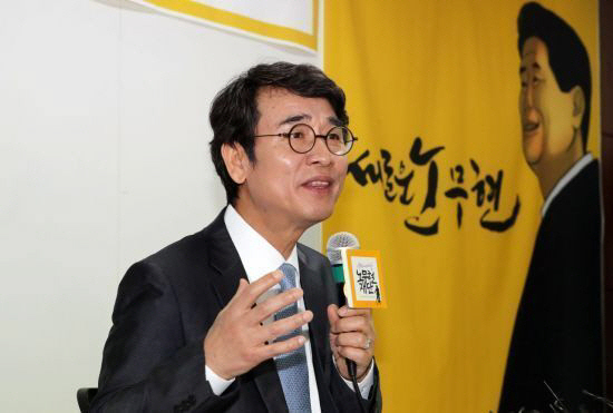 '한동훈 명예훼손' 혐의 유시민, 항소심도 벌금형