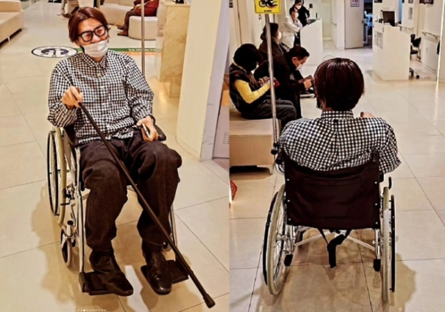 방송인 노홍철이 휠체어에 탄 채 지팡이를 들고 있는 모습을 자신의 인스타그램에 올렸다. 인스타그램 캡처