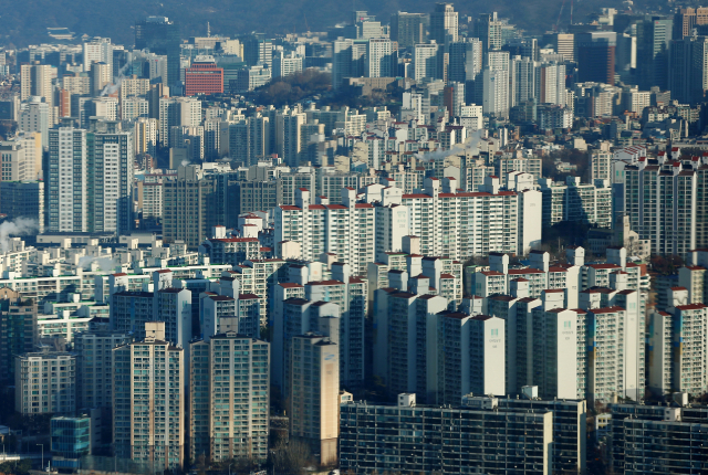 서울 시내 아파트 전경. 연합뉴스