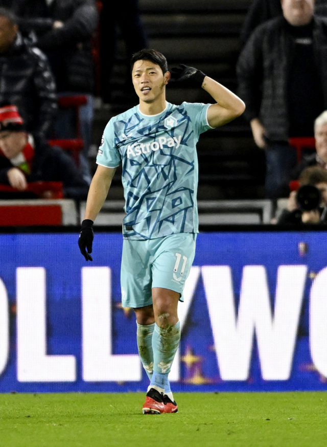 Hwang Hee-chan Scores 9th and 10th League Goals Against Brentford, Enters Race for EPL Top Scorer