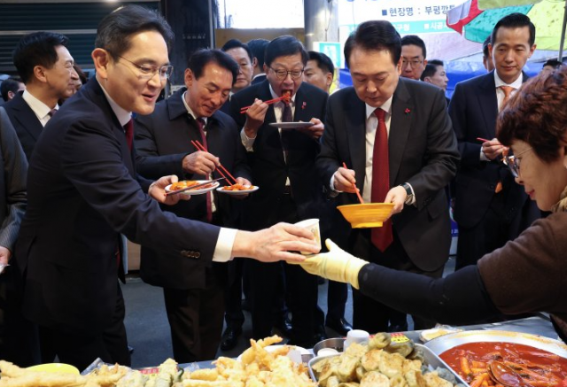 “고마워요 재드래곤”…아이폰서 갤럭시로 바꾼 ‘부산 어묵집’ 근황