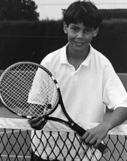 스페인 태생의 라파엘 나달은 어린시절부터 테니스에 두각을 나타냈다.