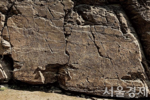 ‘반구천의 암각화’ 세계유산 등재신청서 제출…내년 최종 결정