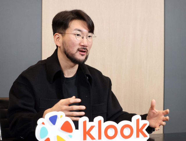 이준호 클룩 한국지사장은 최근 서울 강남 사무실에서 올해 사업 계획에 대해 설명하고 있다. 사진 제공=클룩