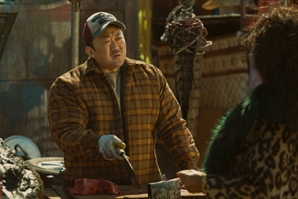 '황야' 넷플릭스 통합 1위 등극…마동석 "지속적으로 한국 액션 보여주고 싶어"