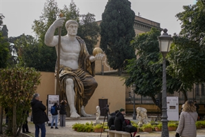 로마 제국 통치자 콘스탄티누스 대제 동상…"3D 기술로 1700년 만에 부활"