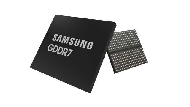 삼성전자가 업계 최초로 개발한 32Gbps GDDR7 D램. 사진 제공=삼성전자