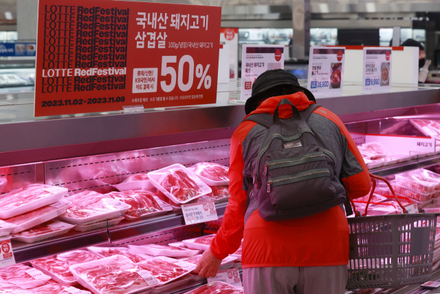 정부, 한돈 할인행사 3월까지 연장…'삼겹살 100g 1425원'