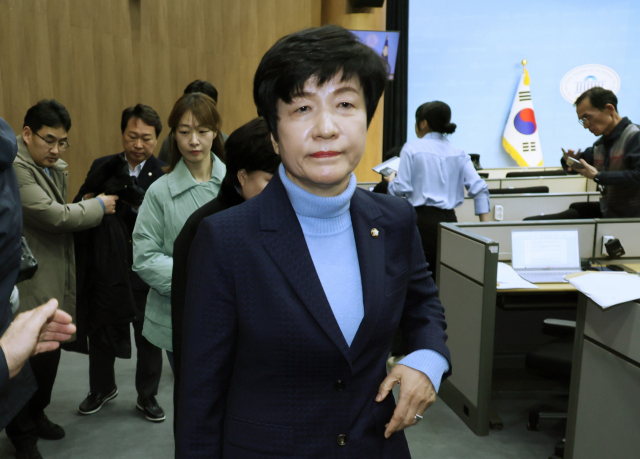 공천파동 터진 민주당 ‘비명 학살’ 현실화…김영주 이어 탈당행렬 이어지나