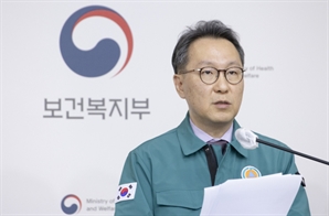 “여의사 늘어 의사 부족?” 박민수 차관 또 발언 논란…법정싸움 번질듯