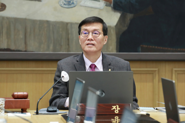 이창용 한국은행 총재가 22일 서울 중구 한국은행에서 열린 금융통화위원회 통화정책방향 결정회의를 주재하고 있다. 사진제공=한은