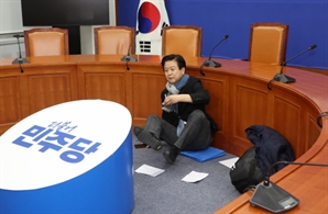 노웅래, 서울 마포갑 ‘전략선거구’ 결정에 무기한 단식 돌입