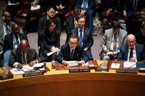 유엔 찾은 조태열 "북러 협력, 유엔 안보리 위반"